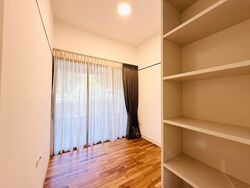 Village @ Pasir Panjang (D5), Condominium #575419371